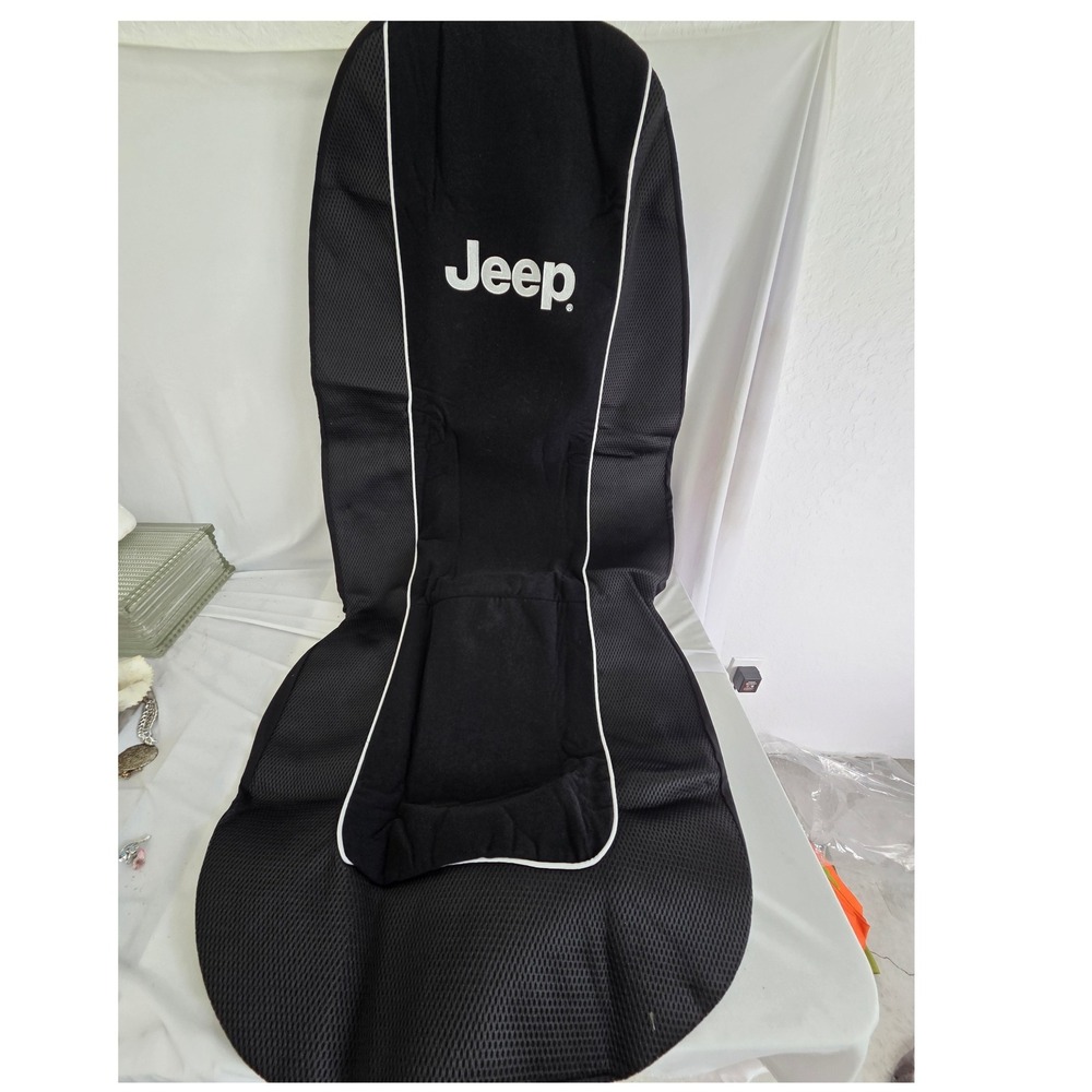 New Jeep Universal Bucket Car Seat Covers Black/White Set of 2 Logo